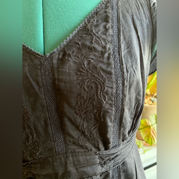 Navy Blue Banana Republic Top - Picture 6 of 7